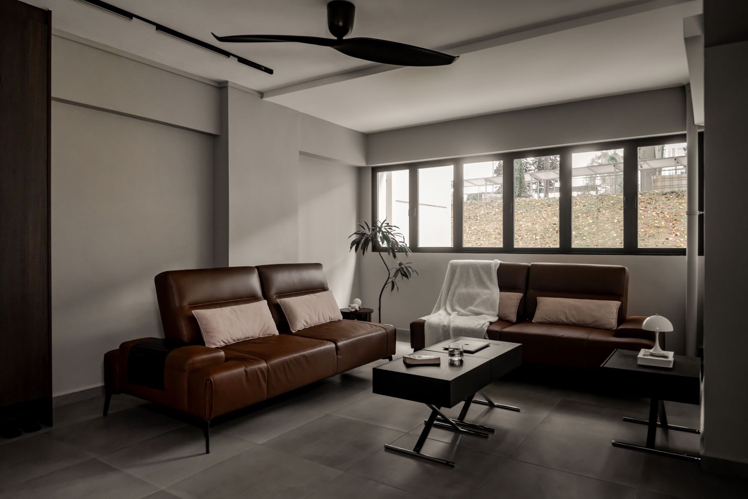 404 Serangoon Ave 1, 5-room resale, Living room HDB interior design_5