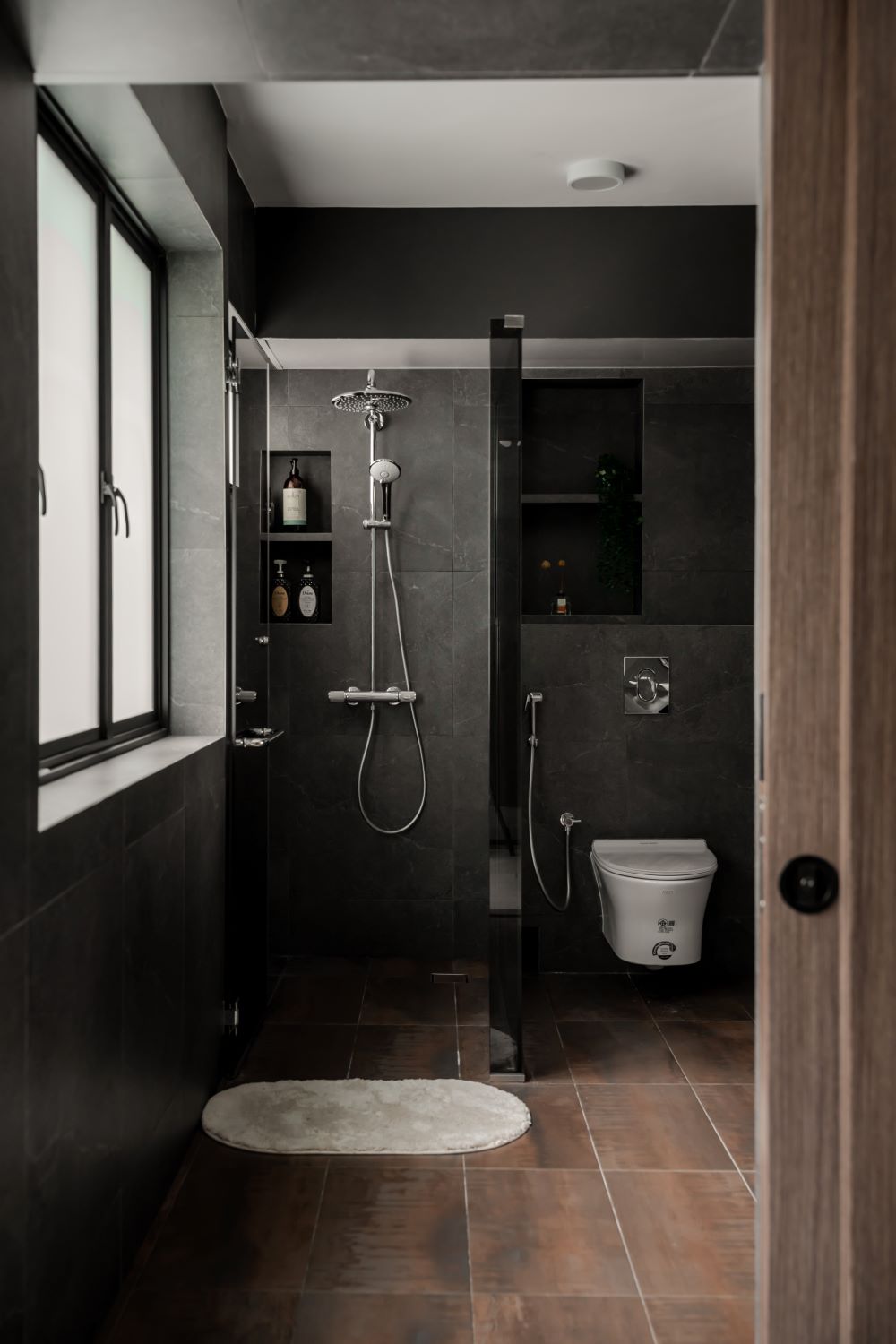 Bathroom HDB interior design at 404 Serangoon Ave 1, 5-room resale