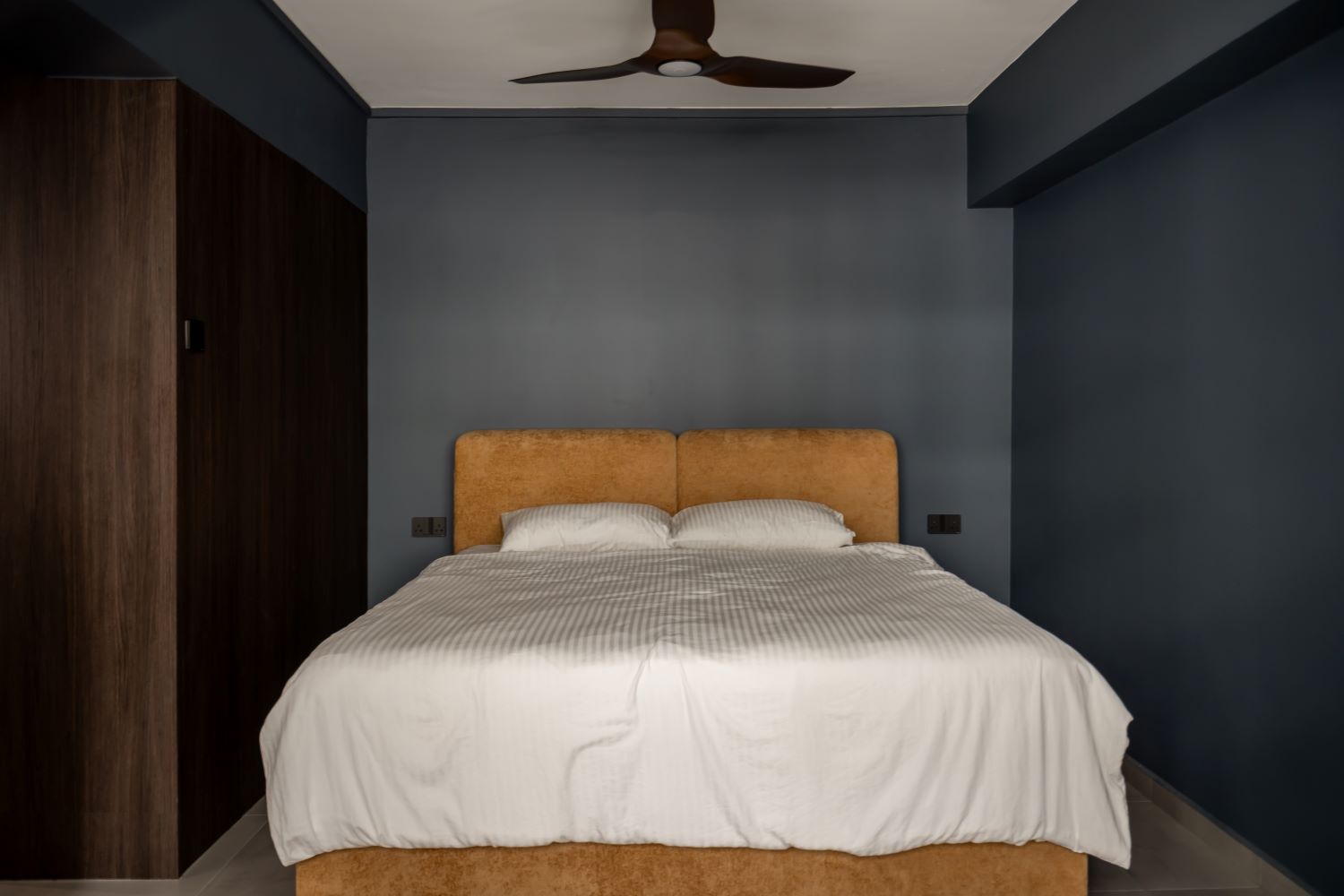 Bedroom HDB interior design at 404 Serangoon Ave 1, 5-room resale
