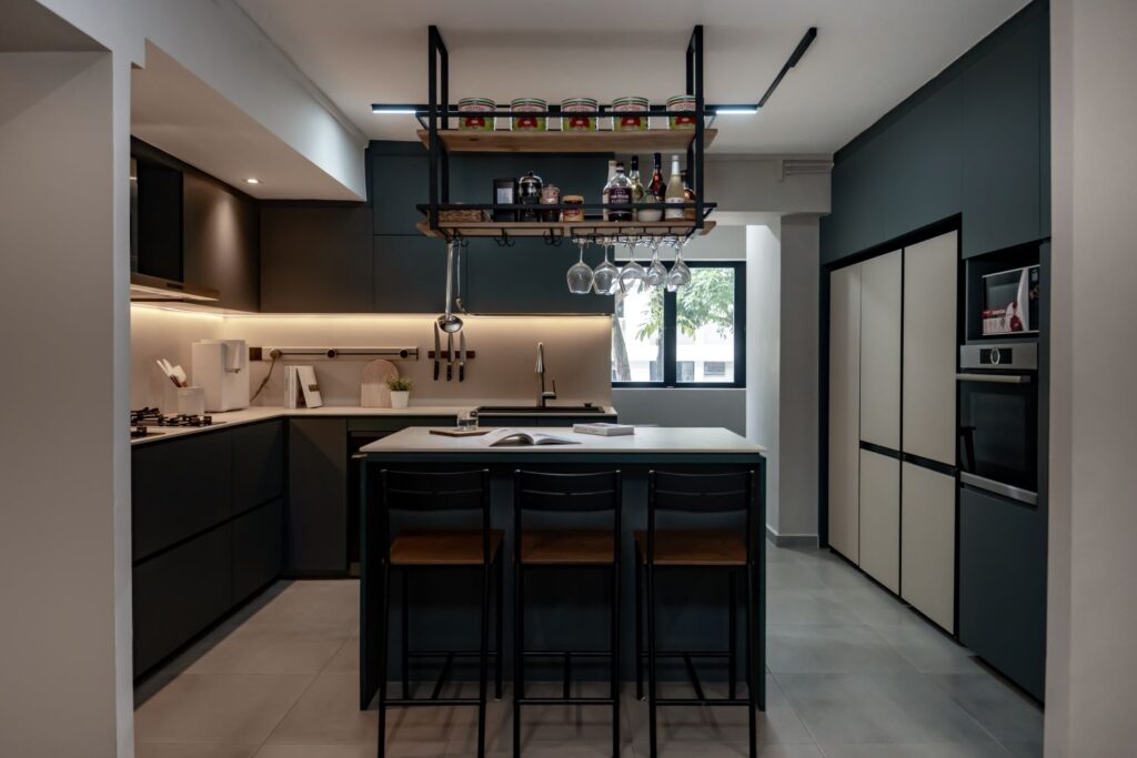 HDB interior design at 404 Serangoon Avenue 1, 5-room HDB resale, Modern kitchen
