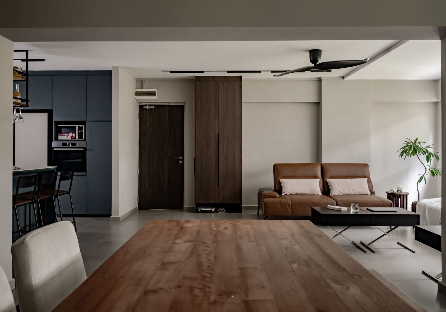 Dining Area HDB interior design at 404 Serangoon Avenue 1, 5-room HDB resale